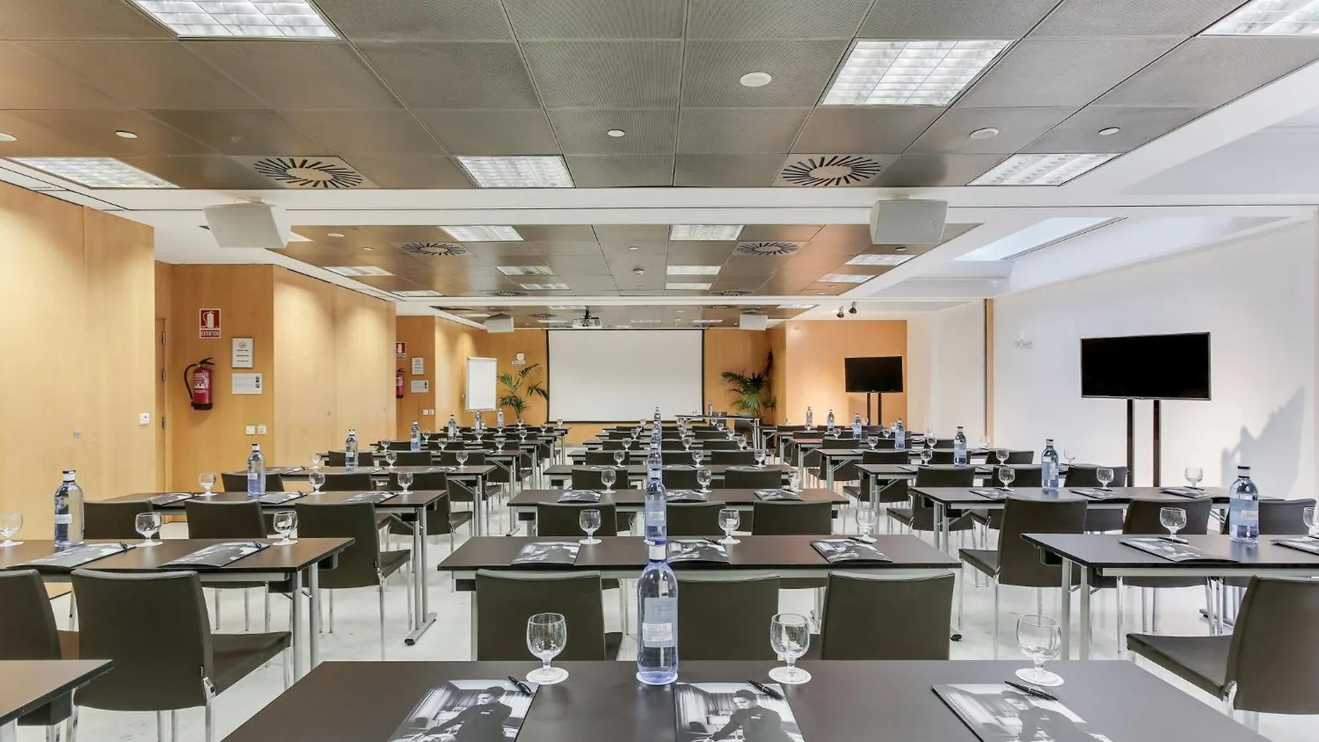 Sercotel Caspe Barcelona Hotel