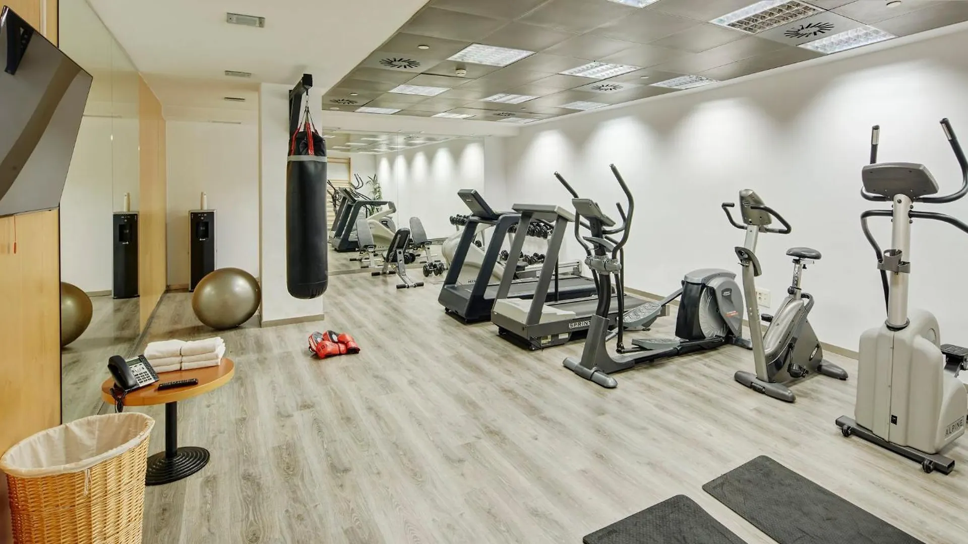 Sercotel Caspe Barcelone 4*,