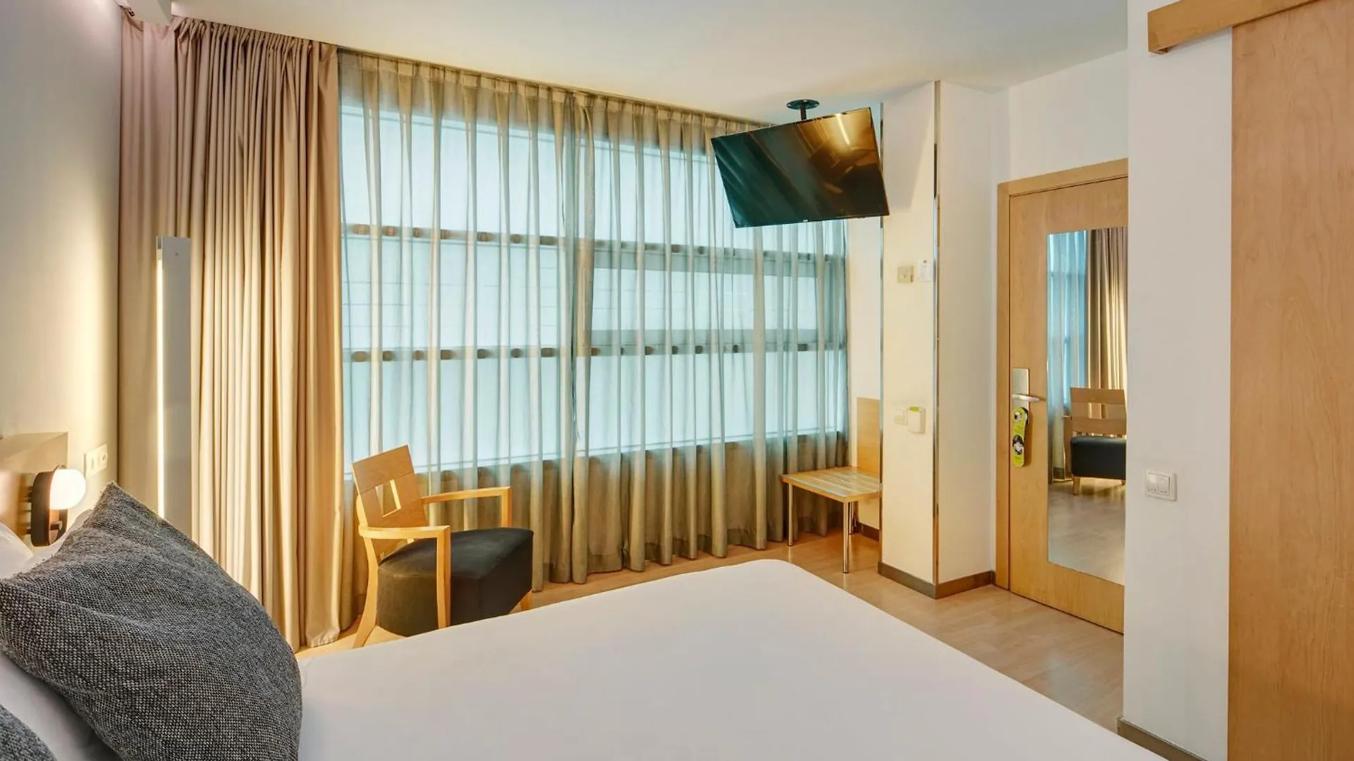 **** Hotel Sercotel Caspe Barcelone Espagne